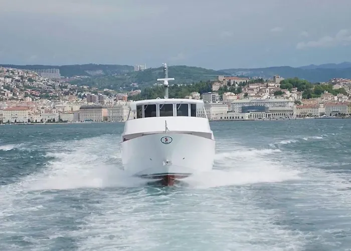 Unica Nel Cuore Storico Di 住宿加早餐酒店 4*