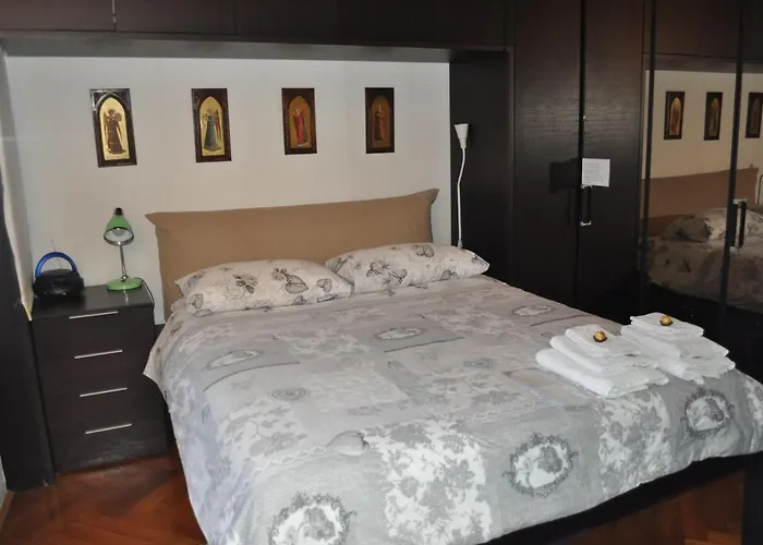 Unica Nel Cuore Storico Di Bed & Breakfast Trieste